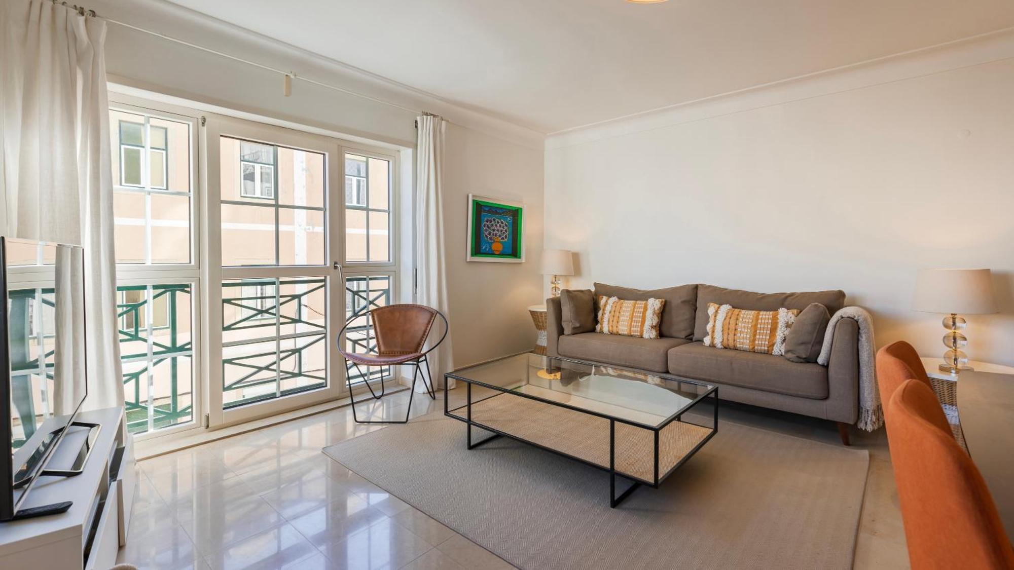 Stylish Apartment With Parking By Lovelystay Lizbona Zewnętrze zdjęcie
