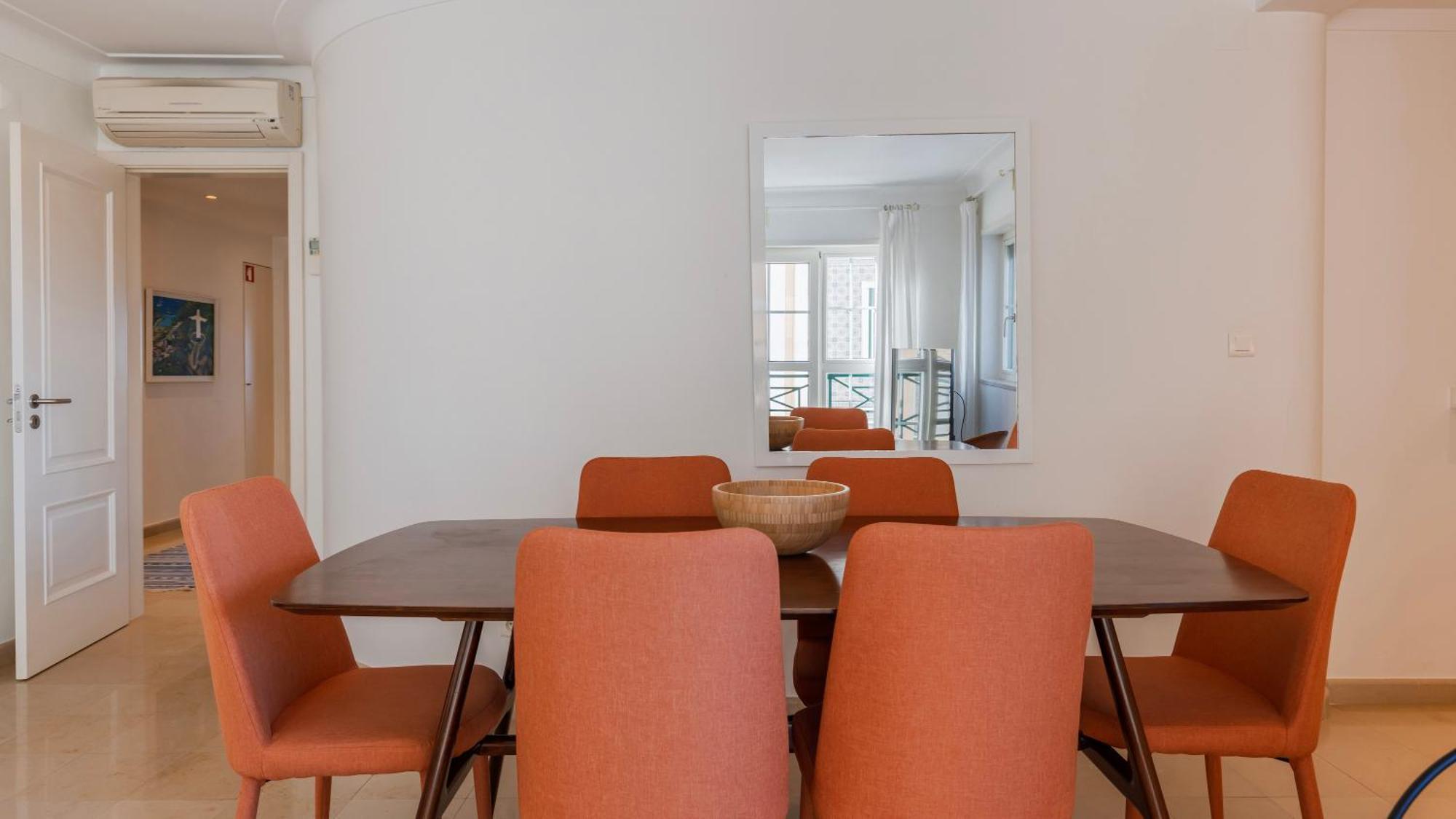 Stylish Apartment With Parking By Lovelystay Lizbona Zewnętrze zdjęcie