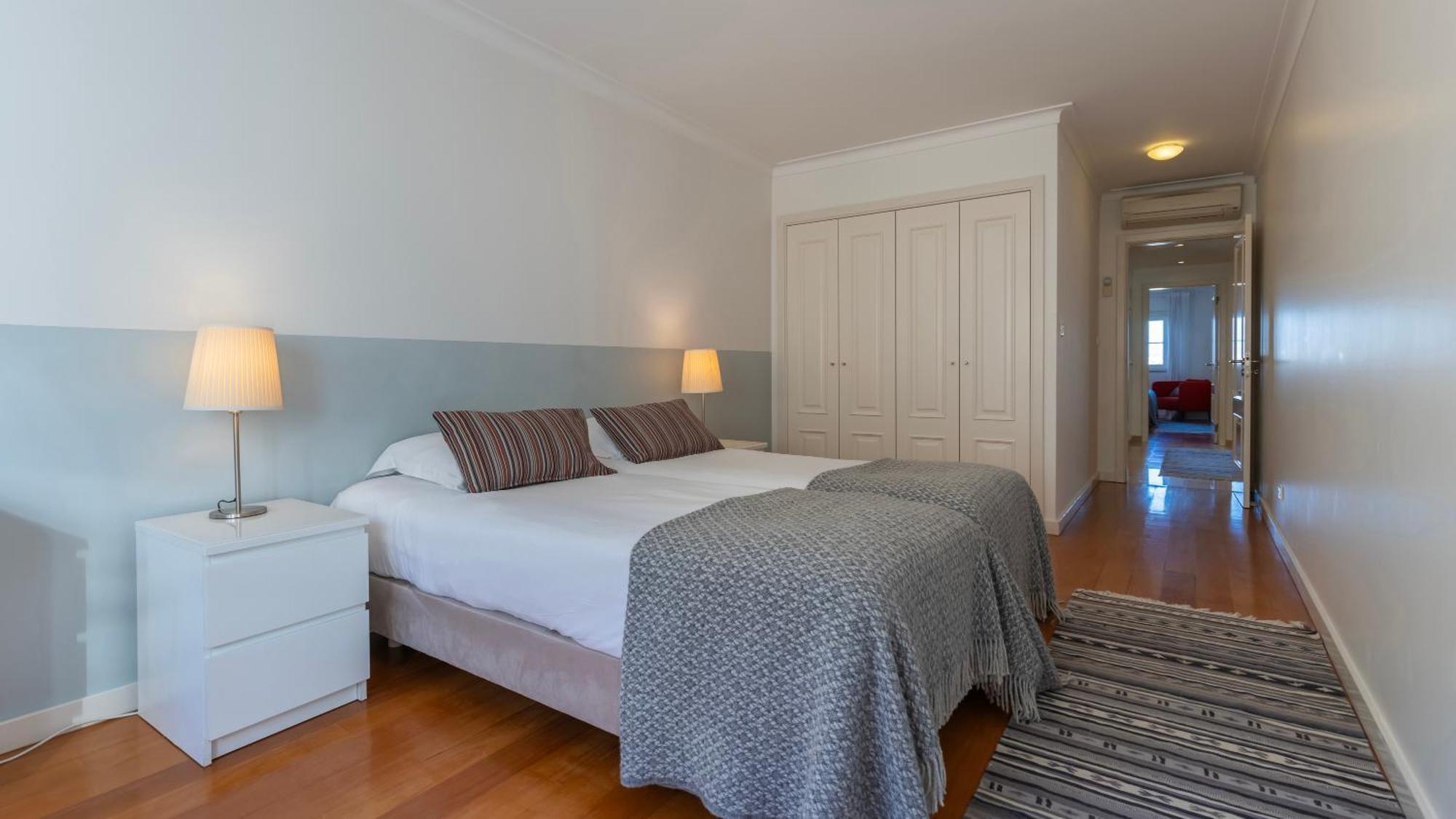 Stylish Apartment With Parking By Lovelystay Lizbona Zewnętrze zdjęcie