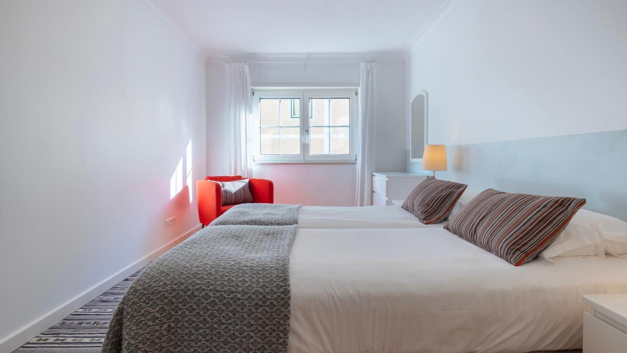 Stylish Apartment With Parking By Lovelystay Lizbona Zewnętrze zdjęcie